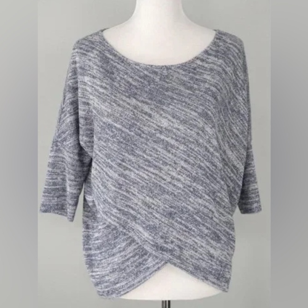WHITE HOUSE BLACK MARKET Heathered Bluish Gray Sweater